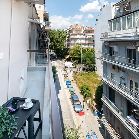 Апартамент Lumen Boutique Center Agiou Dimitriou Skg